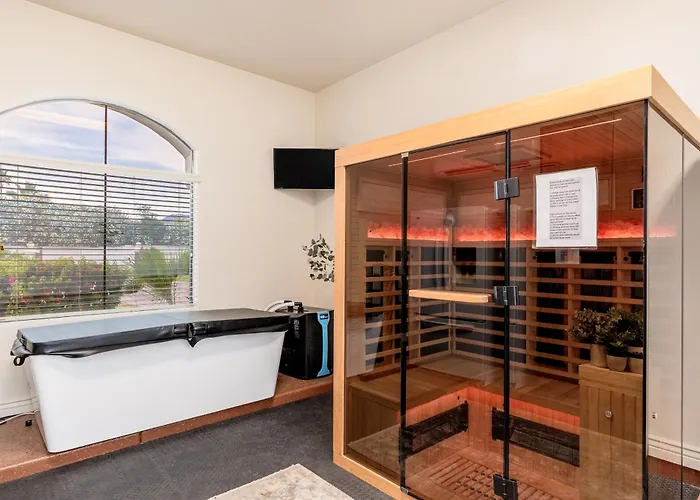 Paradisecastlepickleballcrtputtsparoomgamerm * Scottsdale